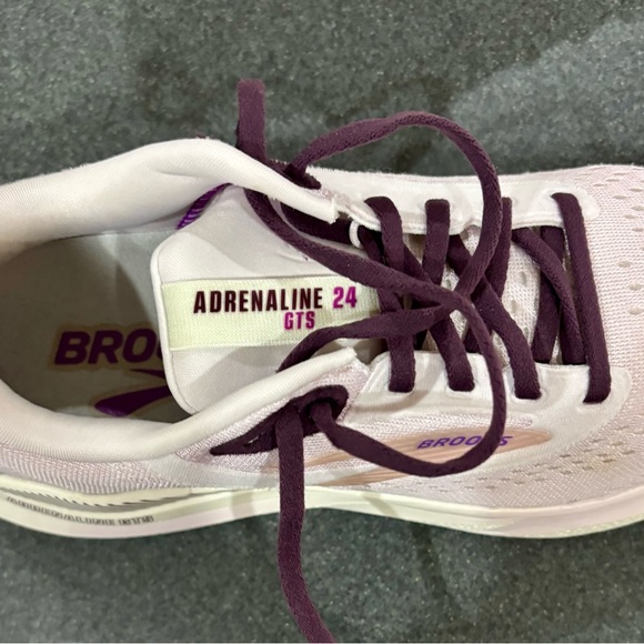 Brooks Women's Adrenaline 24 GTS Shoes - Light Pink and Dark Burgundy accent. - Picture 6 of 9